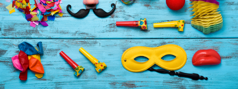 Seasonal products are trending products to sell on Amazon
